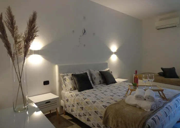 Casa Anna 科里利亚诺·卡拉布罗